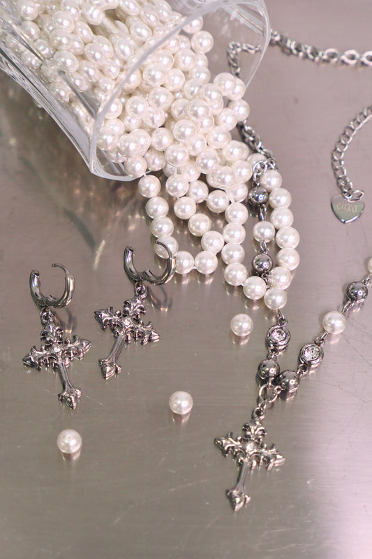 ALINA NECKLACE