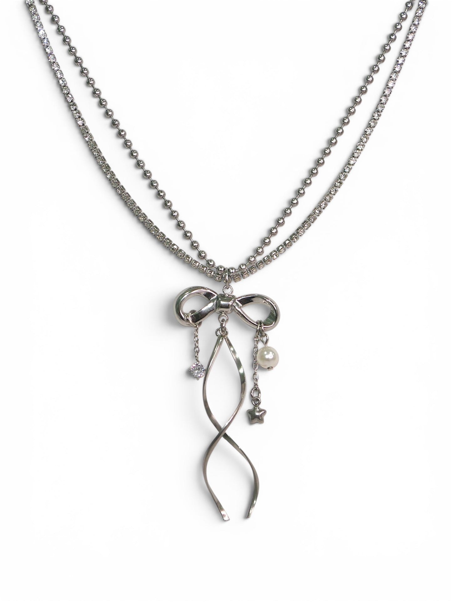 VIVI NECKLACE