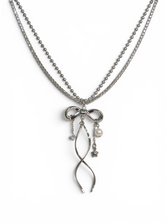 VIVI NECKLACE
